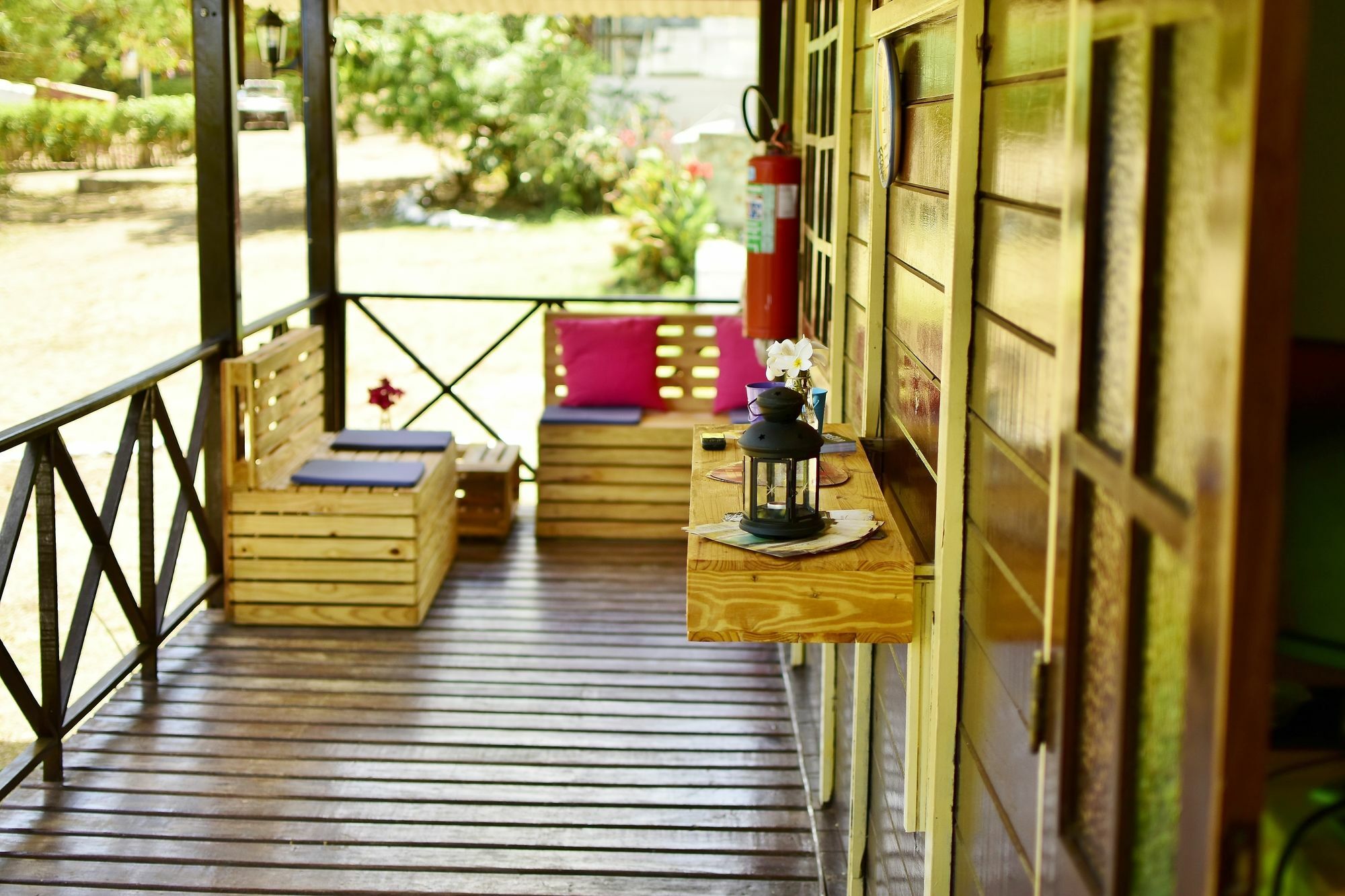 Pousada Boldro Home Фернанду ди Нороня Екстериор снимка