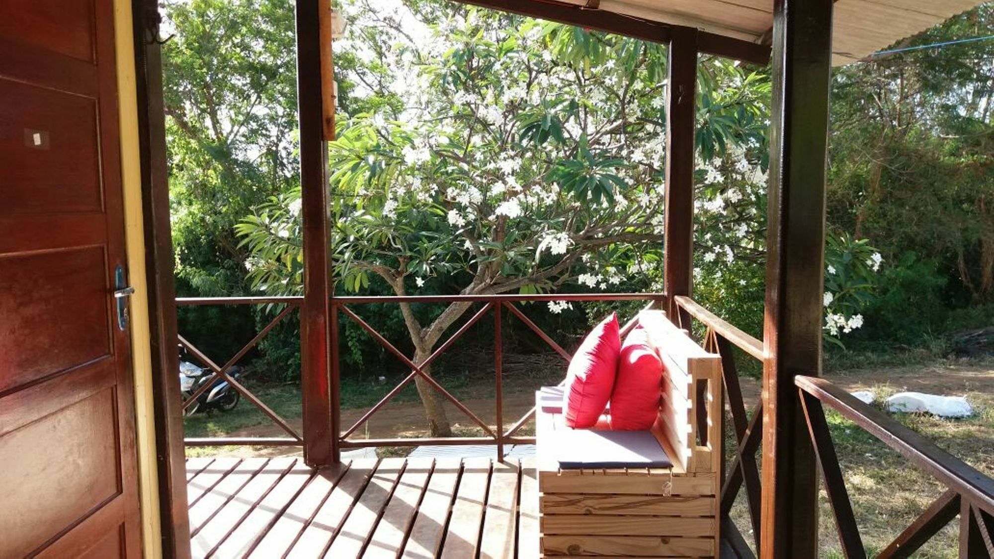 Pousada Boldro Home Фернанду ди Нороня Екстериор снимка
